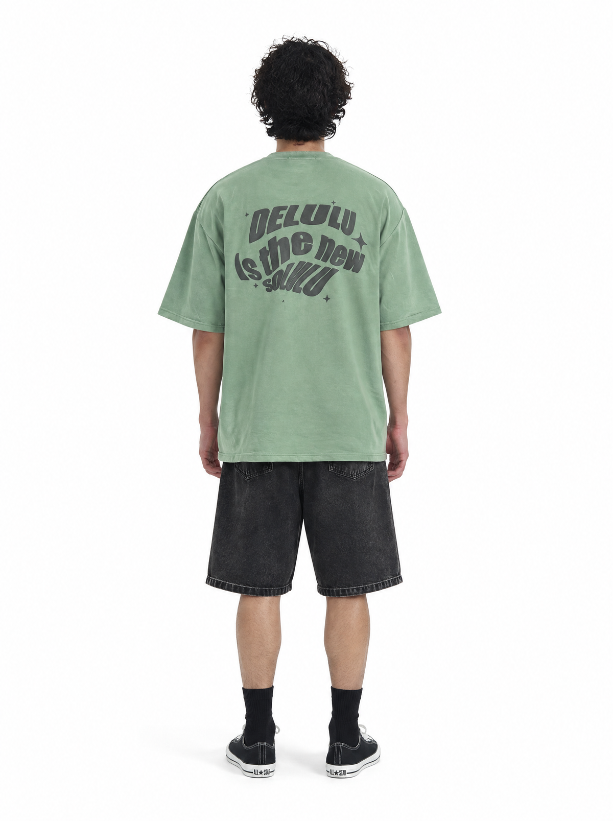 Delulu tee green, back view, on model