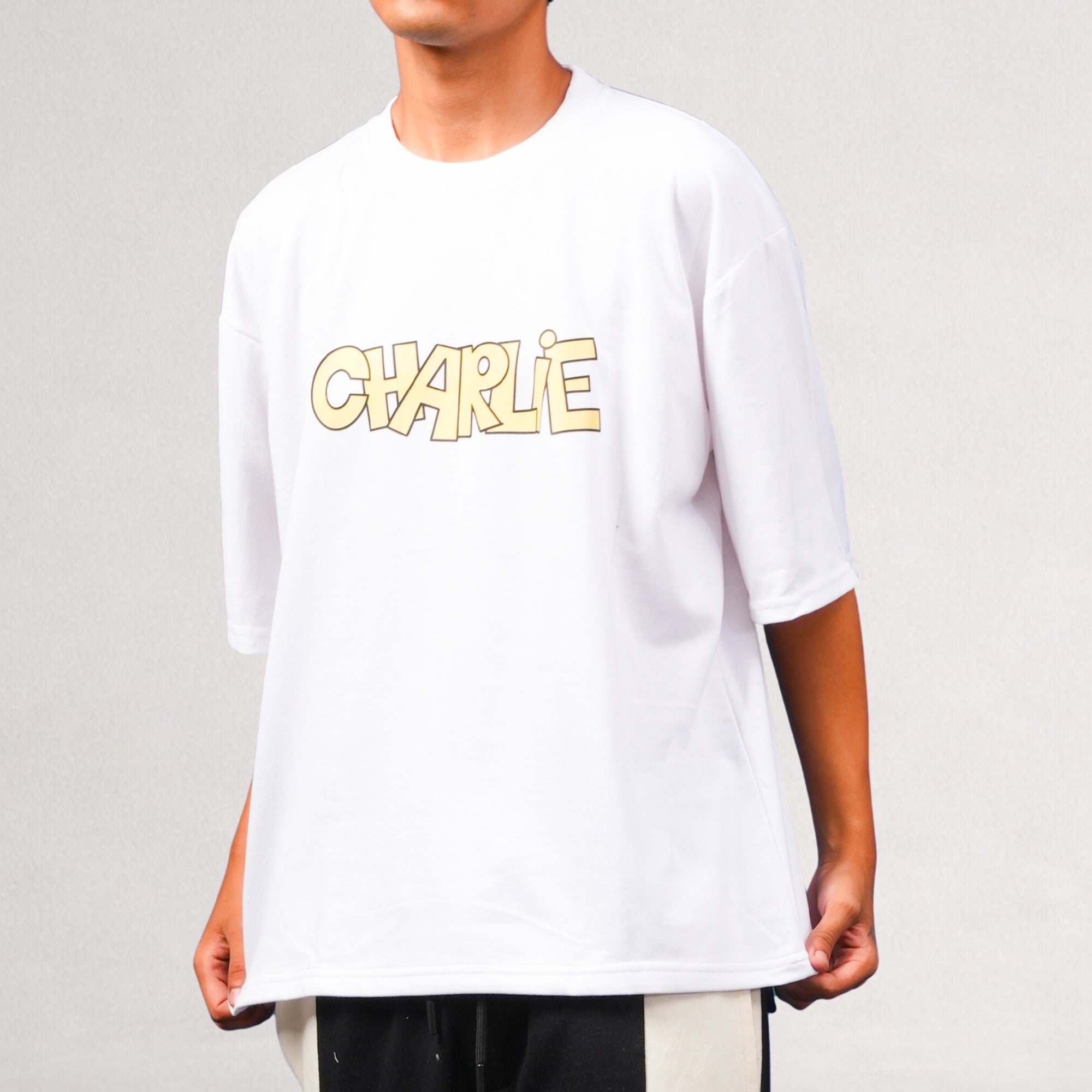 CHARLIE : Lazy Angel Club