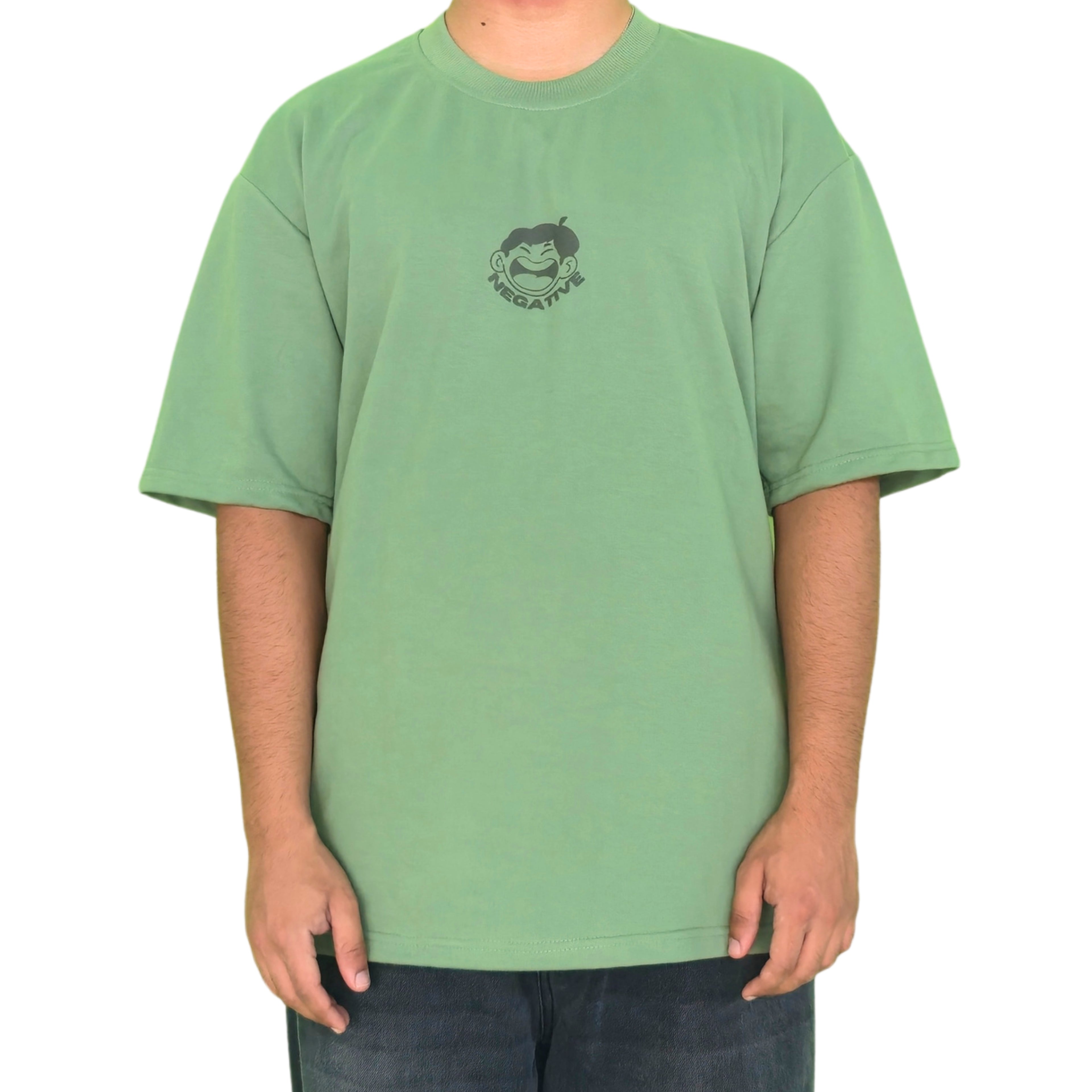 DELULU TEE